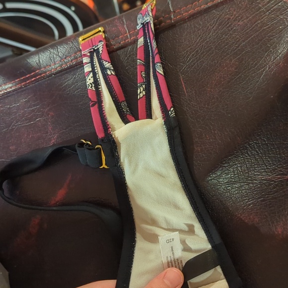 EUC Adore Me floral touched bikini - Picture 3 of 4